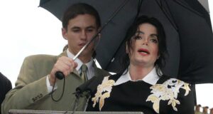 Ce que le garde du corps de Michael Jackson a révélé après la mort du chanteur
