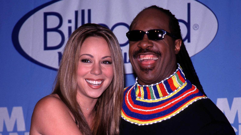 Mariah Carey, Stevie Wonder en train de rire