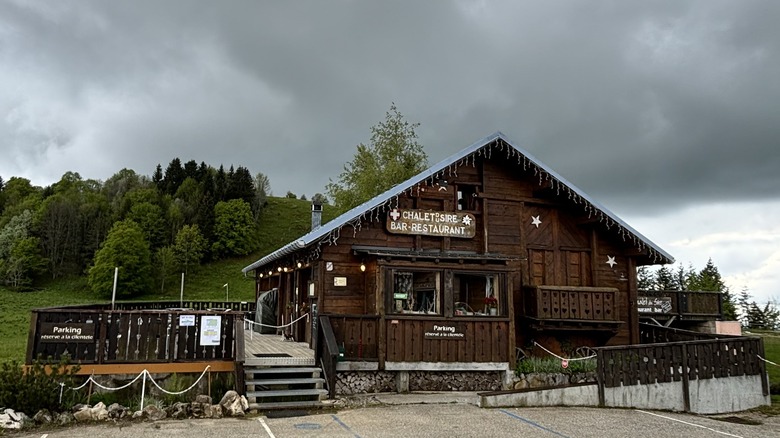 Chalet Du Sire Bar + Restaurant