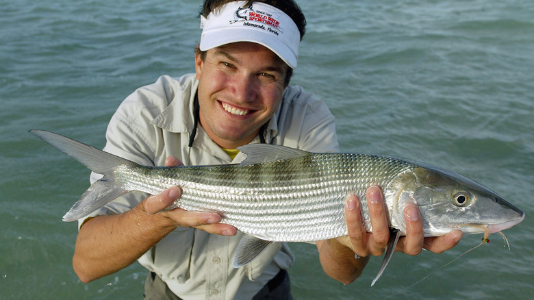 pêcheurs avec bonefish