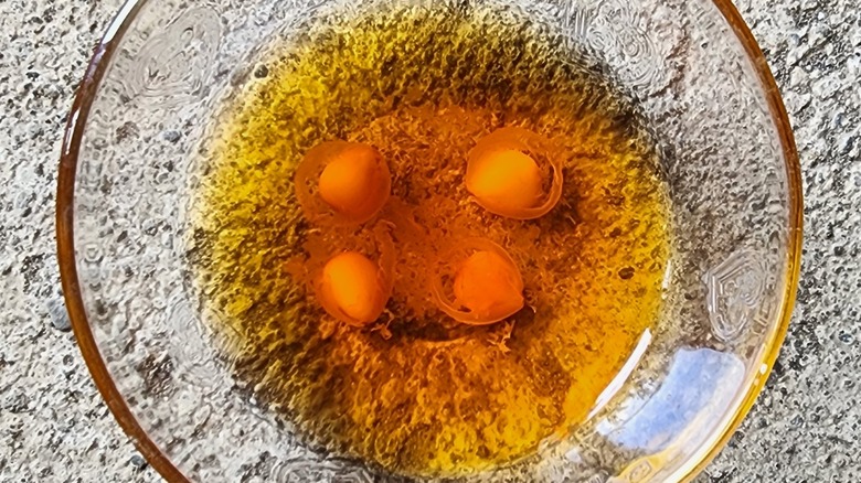 Graines à tremper dans une tasse 