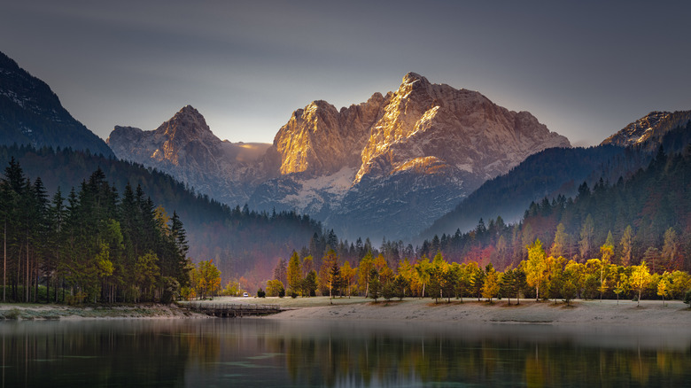 Mont Triglav, Slovénie, vue depuis le lac